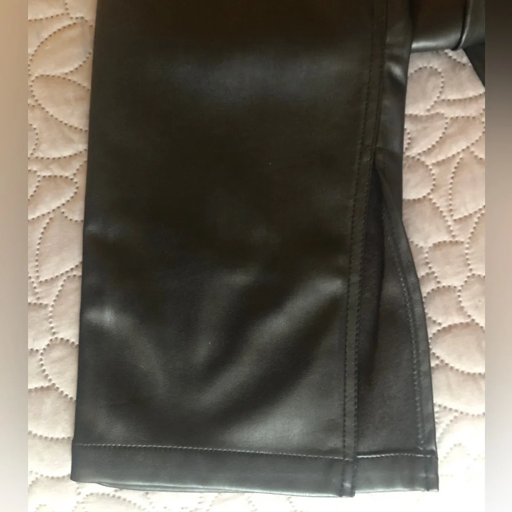 Zara faux leather pants. - Picture 3 of 7